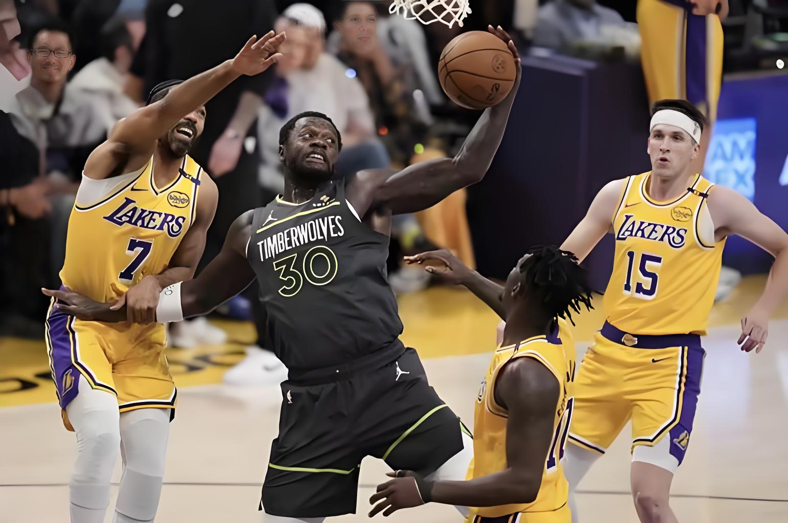 冲刺阶段突围战来临;洛杉矶湖人围绕欧冠伤情更新;底气十足;阵容厚度经受考验 冲刺阶段突围战来临;洛杉矶湖人围绕欧冠伤情更新;底气十足;阵容厚度经受考验